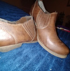 Big Buddha Brown Booties